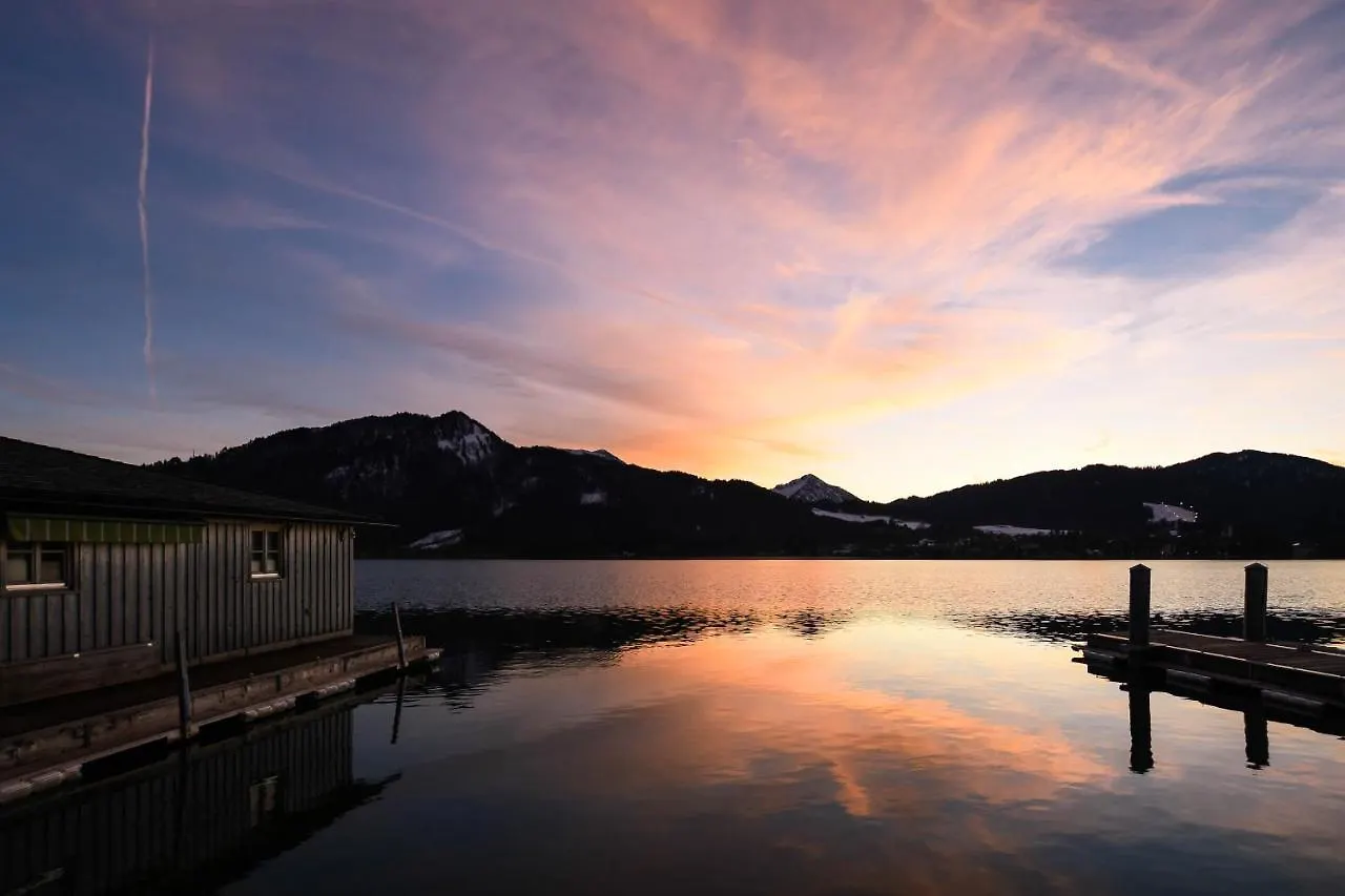 Seehotel Zur Post Tegernsee Hotel